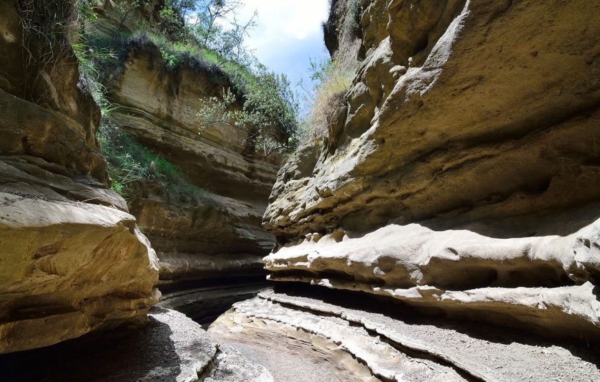 Hell’s  Gate National Park