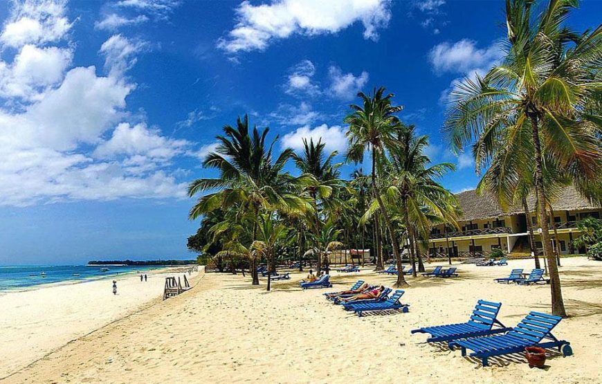 7 Day Uganda Gorilla Trekking and Tanzania Zanzibar Safari