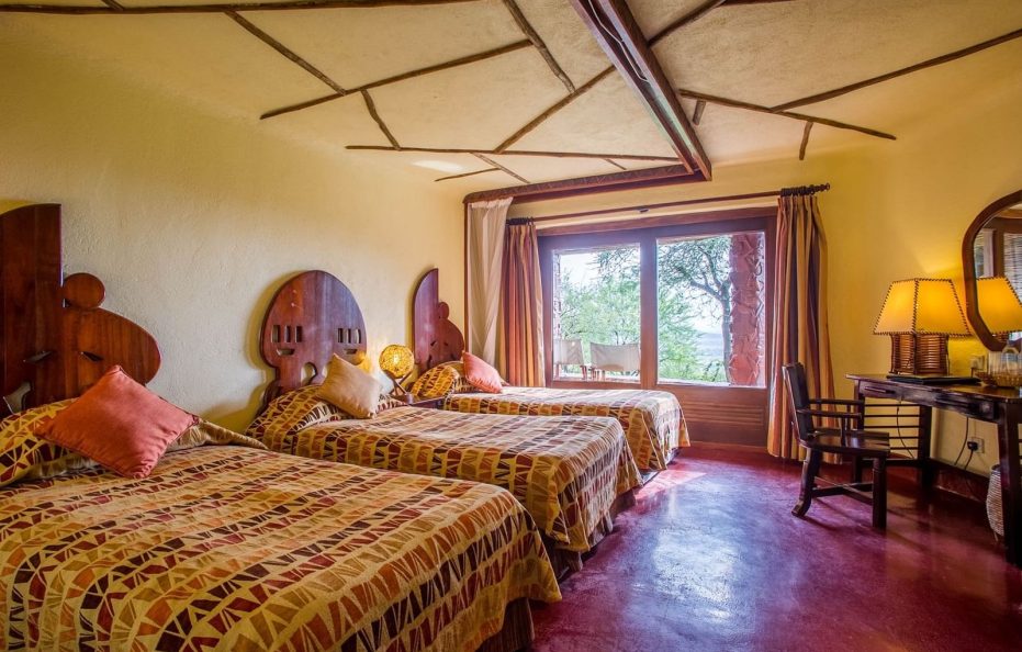 Serengeti Serena Safari Lodge Standard Triple Room