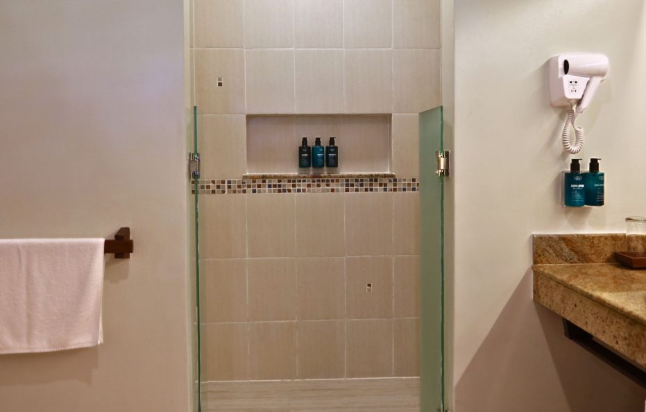 Baobab Beach Resort Deluxe Rooms