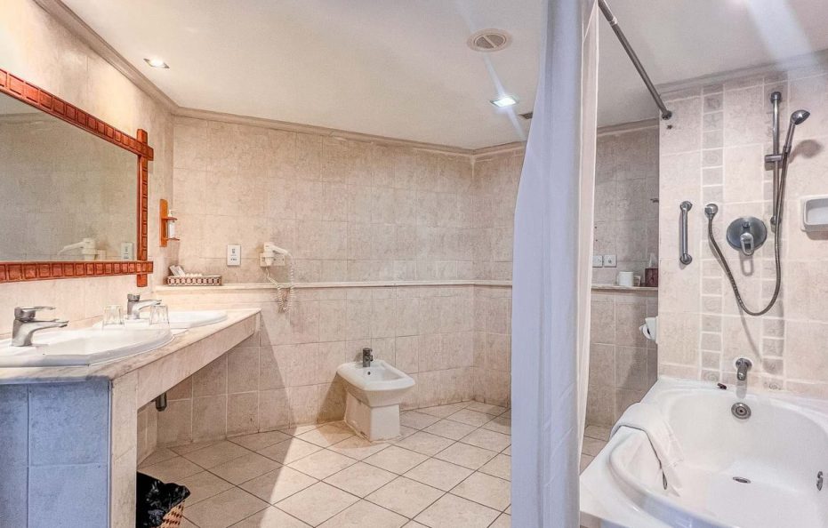 Diani Beach Resort Penthouse Suites
