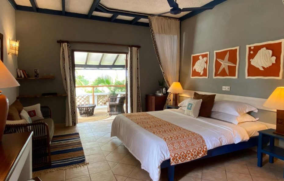 Pinewood Beach Luxury Ocean Front Room