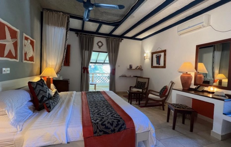 Pinewood Beach Premium Garden Room