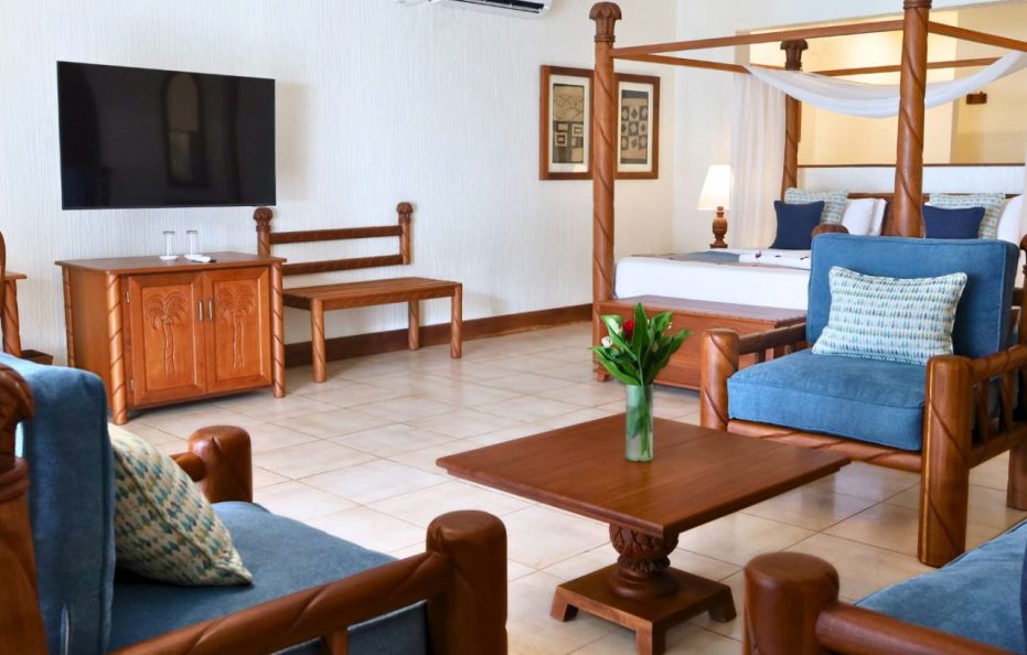 Baobab Beach Resort Suites